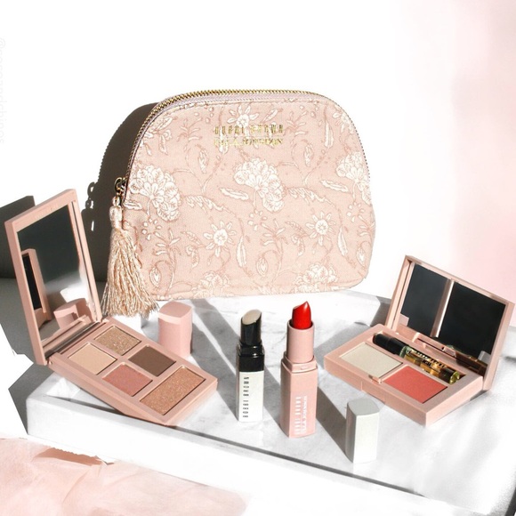 Bobbi Brown x Ulla John Handbags - NWOT Bobbi Brown x Ulla Johnson  Floral Pink Cosmetic/ Amenity/ Toiletries Bag